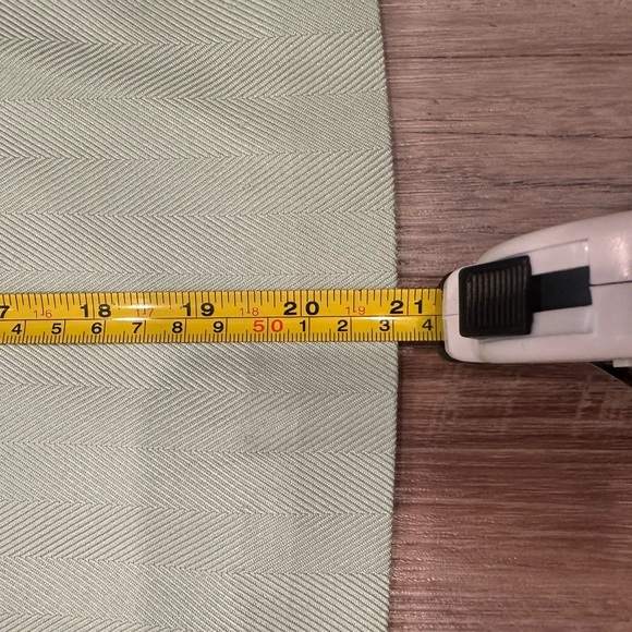 Neiman Marcus Silk Pencil Skirt Mint Green Sz 10 Career Office Professional - Picture 5 of 8